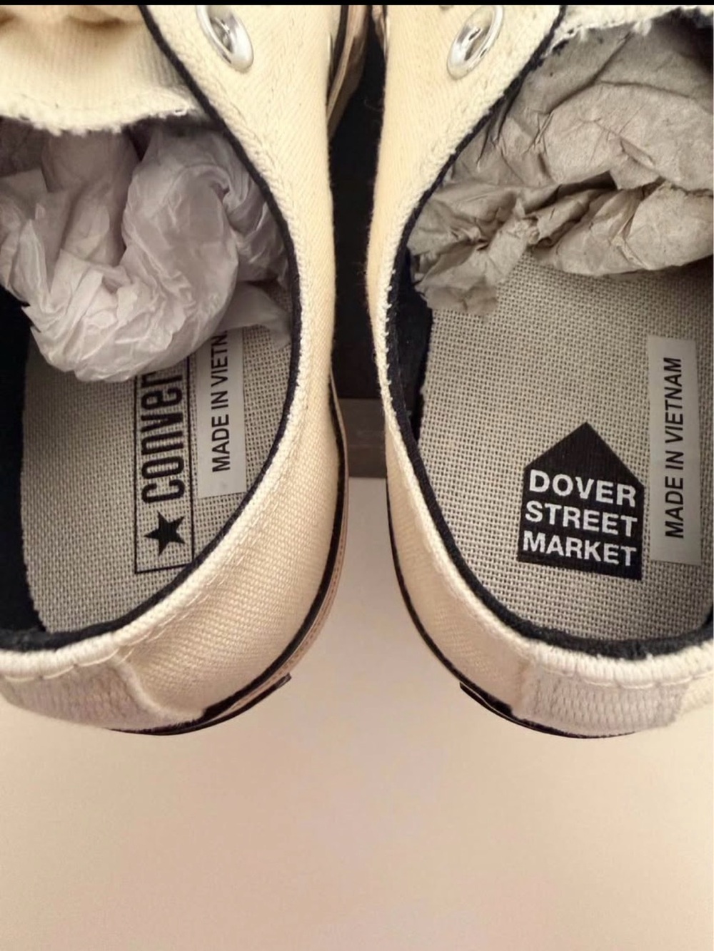 Converse x Dover Street Market (DSM) Collab RARE
Men’s Size 6 / Women’s Size 8 - Picture 5 of 6